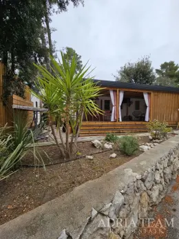 FULLY EQUIPPED MOBILE HOME 4+2, ONLY 70m FROM THE SEA - BIOGRAD NA MORU property for sale