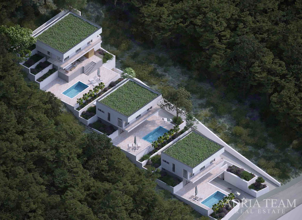 BUILDING PLOT 485m2 WITH VILLA PROJECT - NOVIGRAD, ZADAR