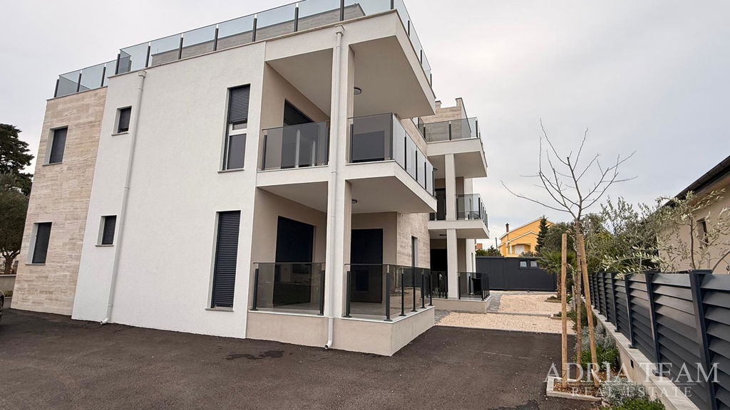 NEW-BUILD APARTMENT – PRIVLAKA