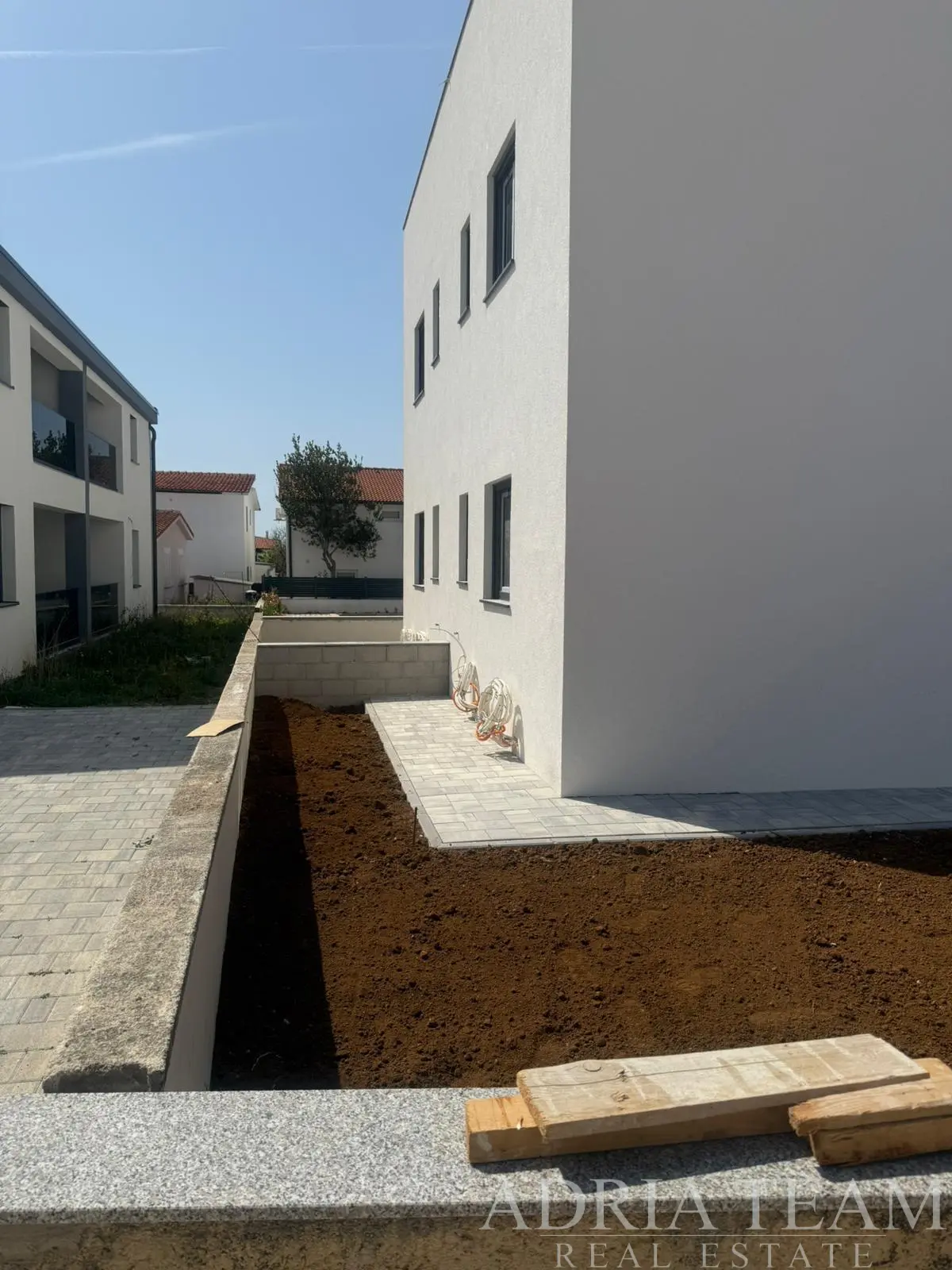 APARTMENT UNDER CONSTRUCTION - VIR, SOUTH SIDE