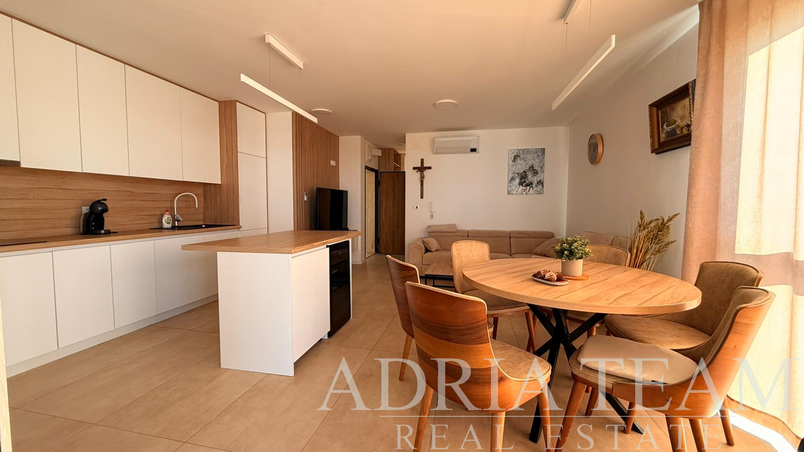 APARTMENT FIRST ROW TO THE SEA WITH POOL - POVLJANA, PAG