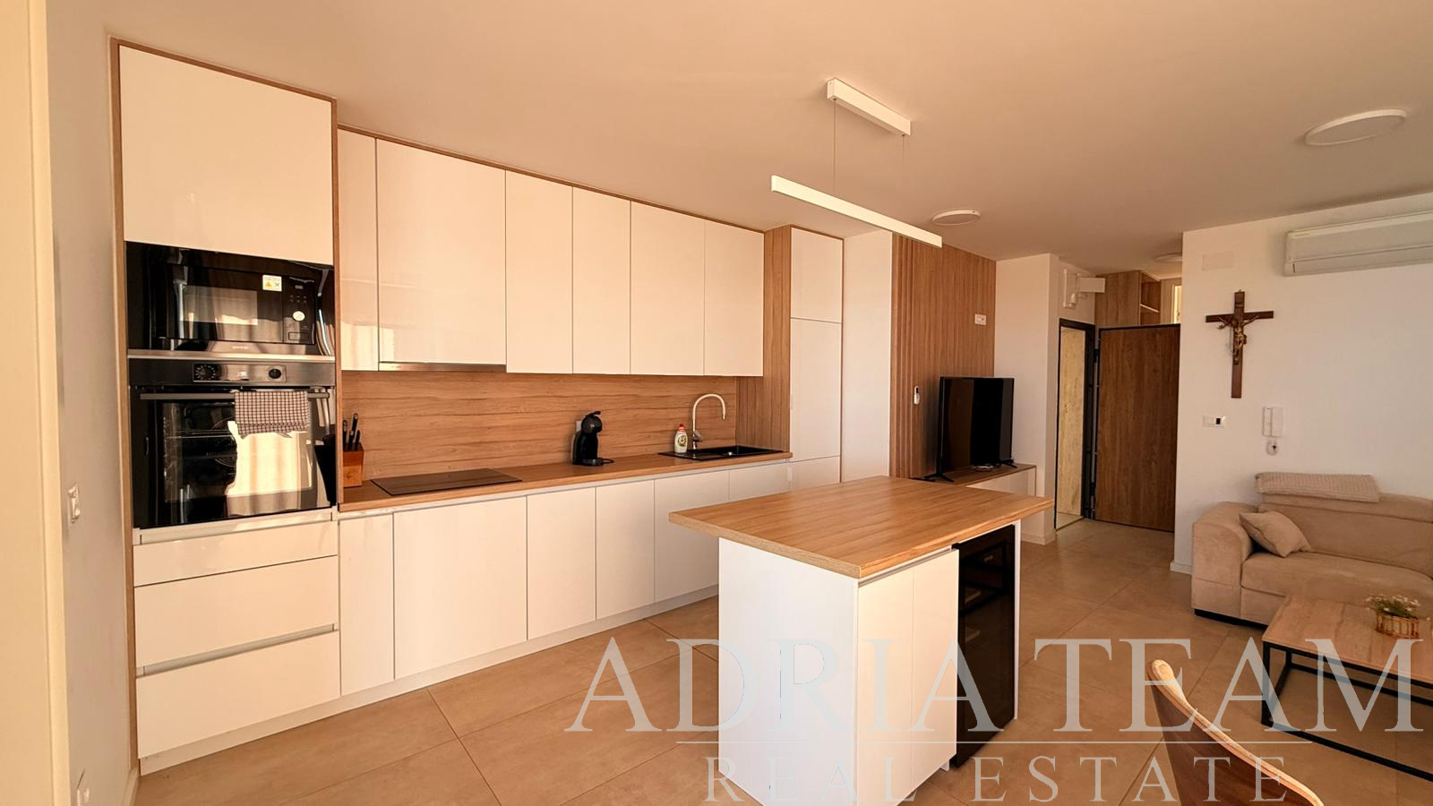 APARTMENT FIRST ROW TO THE SEA WITH POOL - POVLJANA, PAG