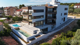 LUXURY APARTMENT S4, 80m FROM THE SEA, NEW BUILDING - KOŽINO property for sale