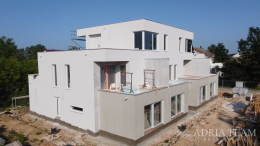 APARTMENT WITH GARDEN, NEW BUILD – PRIVLAKA property for sale