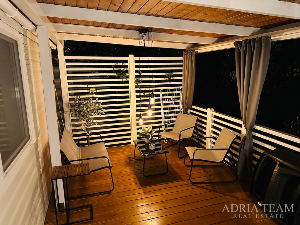 MOBILE HOME TYPE ADRIA, CAPACITY 4+2 PERSONS - BIOGRAD NA MORU