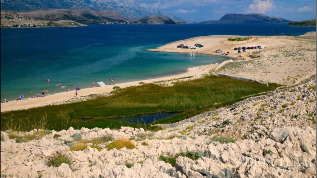 BUILDING PLOT C. - NEAR ZRĆE BEACH - ZONE T3 - PAG, KOLAN