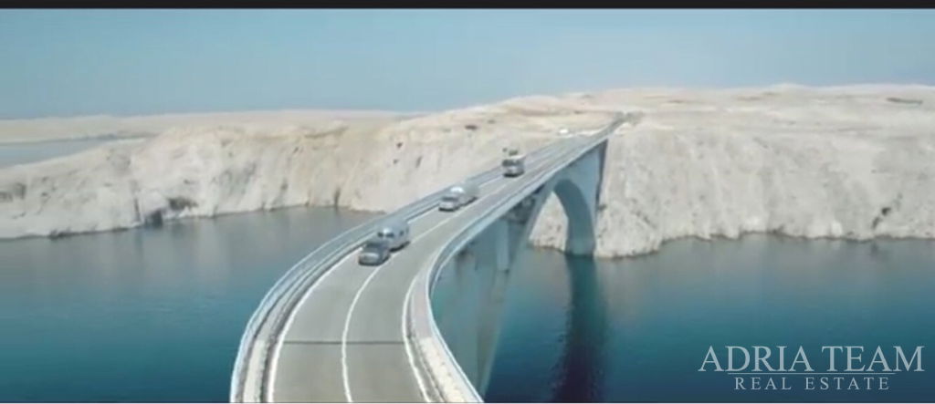 BUILDING PLOT C. - NEAR ZRĆE BEACH - ZONE T3 - PAG, KOLAN