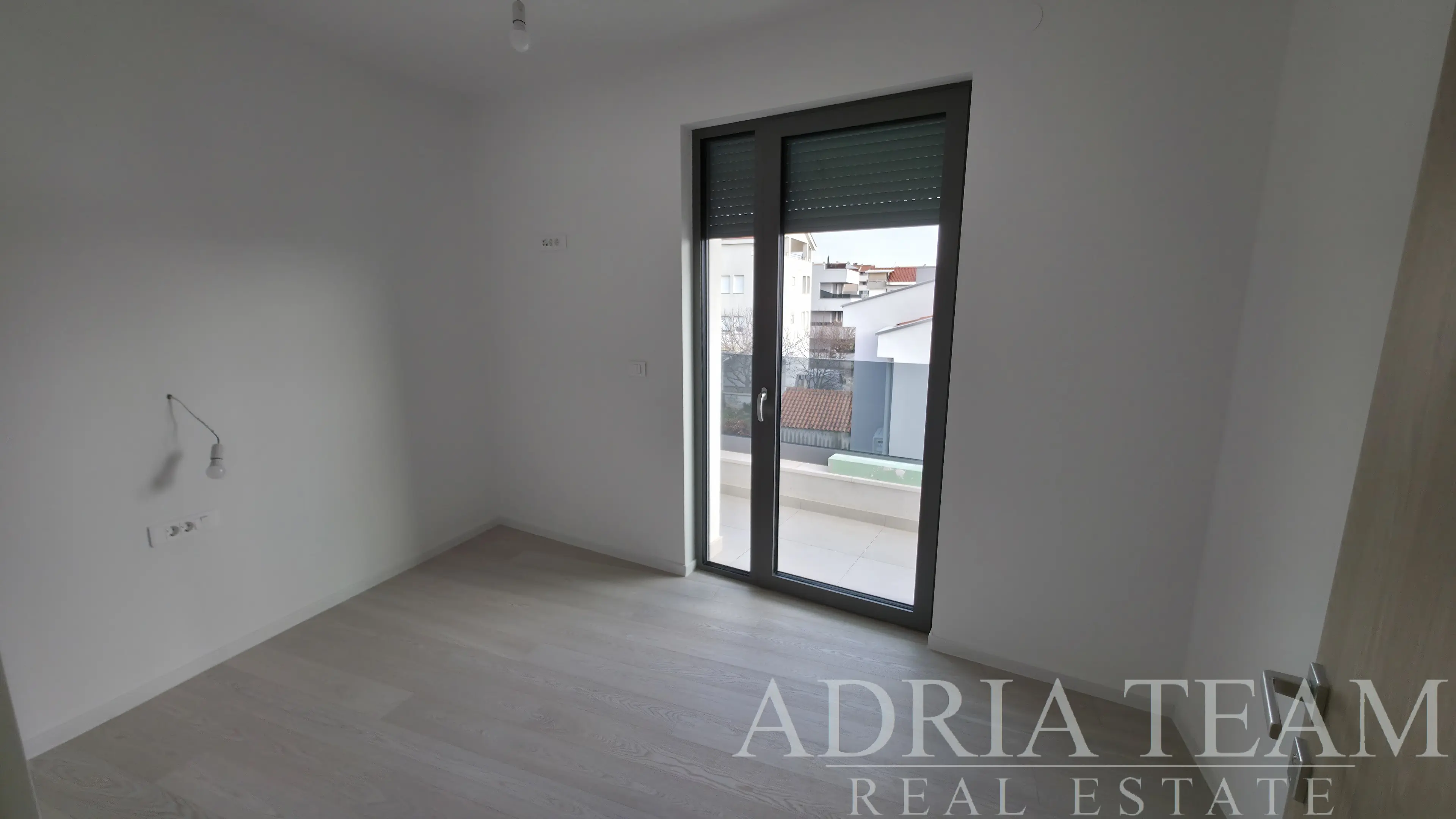 PENTHOUSE S6 WITH THREE BEDROOMS AND A ROOF TERRACE – ZADAR, BORIK