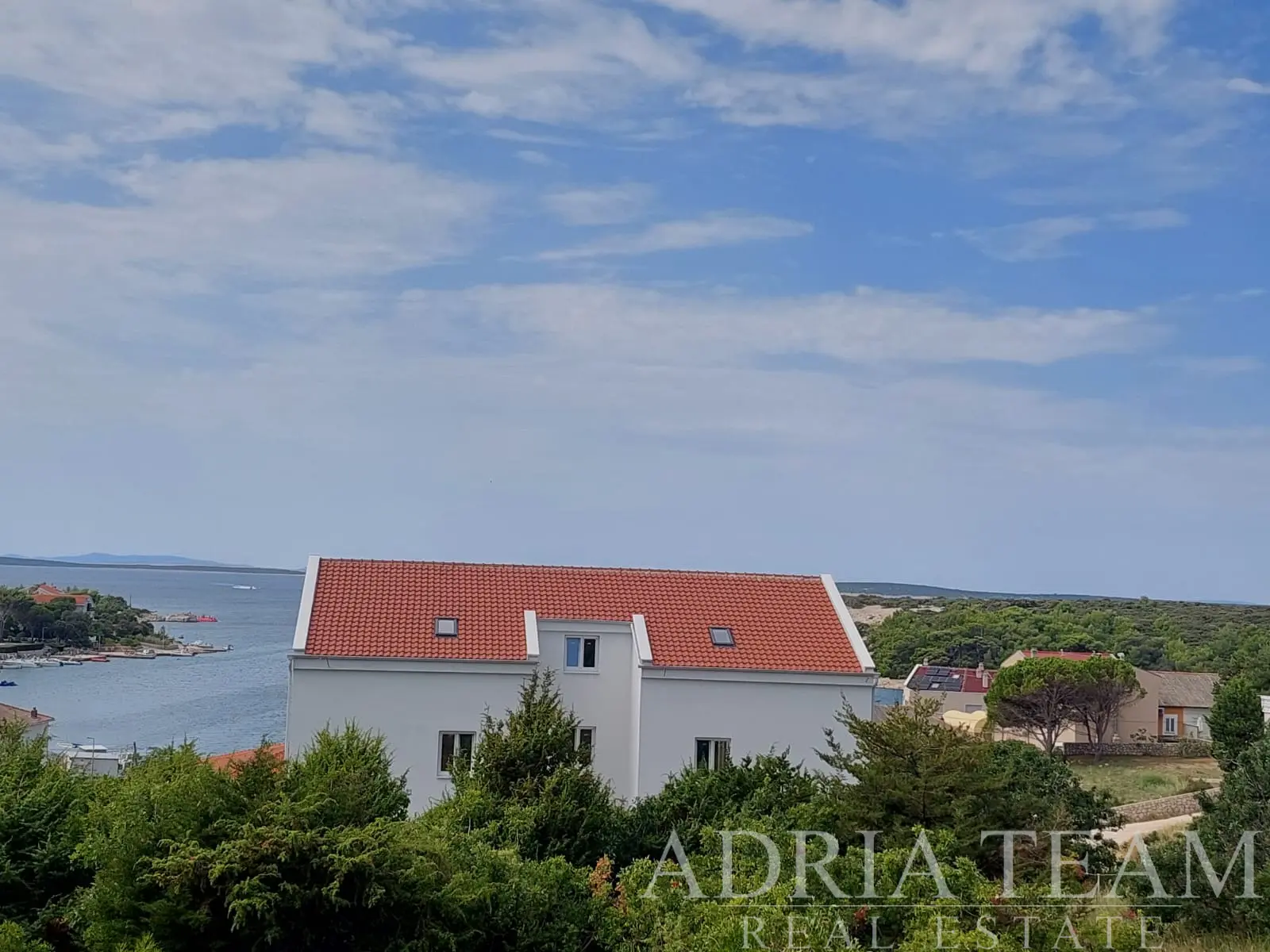 2-BEDROOM APARTMENT WITH TERRACE + PARKING – ŠIMUNI, PAG