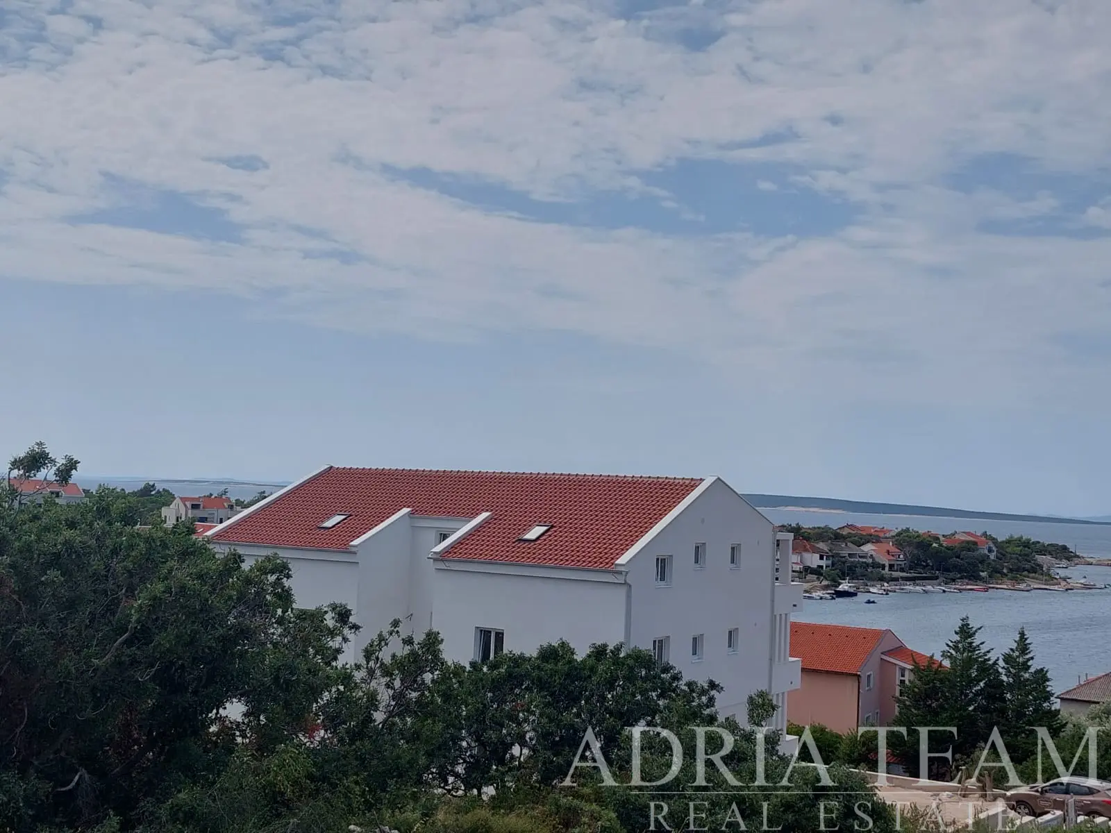 NEW CONSTRUCTION: 2-BEDROOM APARTMENT, 1ST FLOOR – ŠIMUNI, PAG