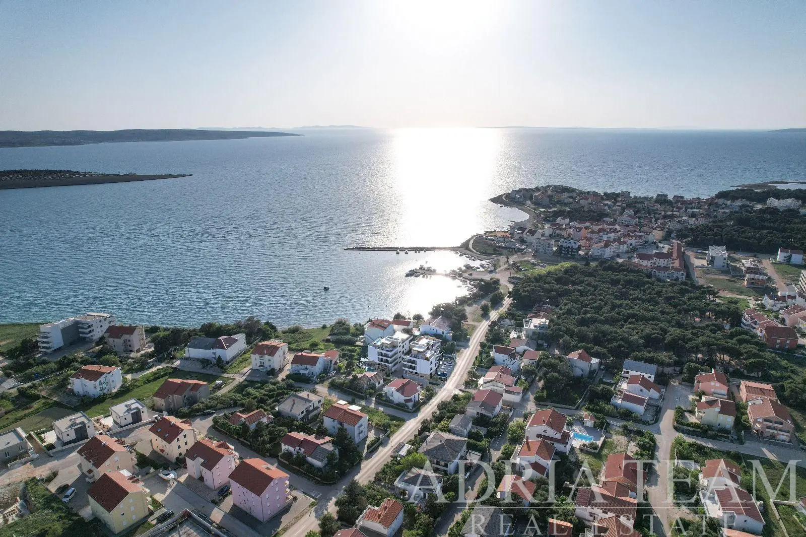APARTMENT IN NEW BUILD – 60m FROM THE SEA – POVLJANA, PAG