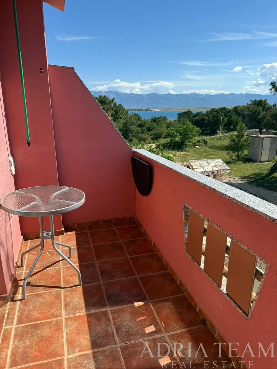 APARTMENT 200 M FROM THE SEA ON THE ISLAND OF VIR – A GREAT INVESTMENT AND A PERFECT PLACE TO RELAX
