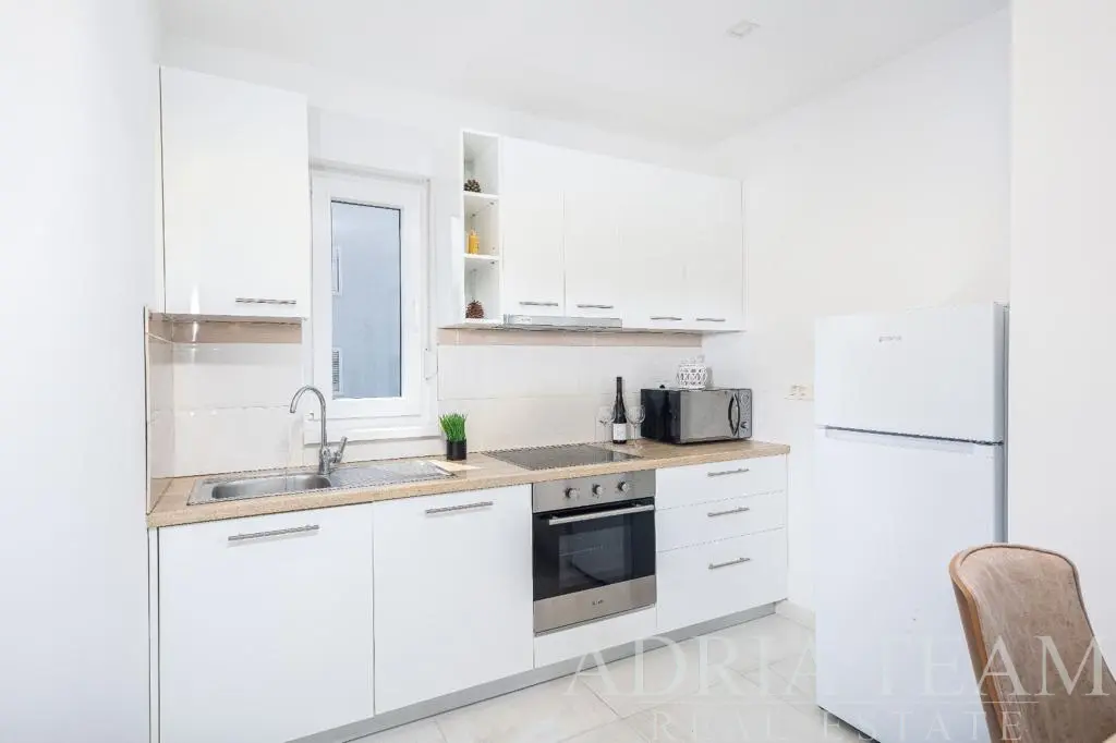 PENTHOUSE WITH THREE BEDROOMS AND SEA VIEW – STARA POVLJANA, PAG