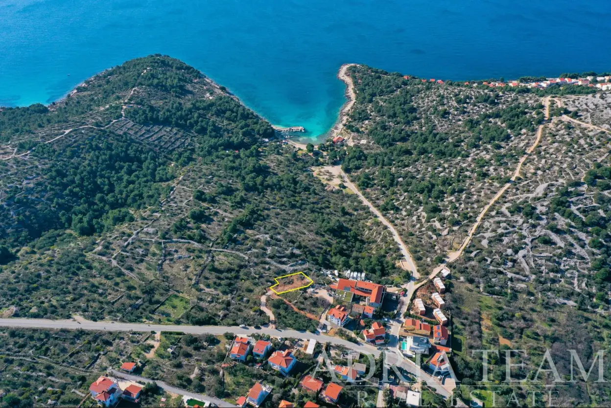 BUILDING PLOT WITH VALID BUILDING PERMIT AND PANORAMIC SEA VIEW – MURTER