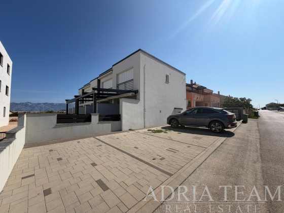 MODERN TWO-LEVEL APARTMENT WITH GARDEN AND TERRACES,700 m from the sea – POVLJANA, ISLAND OF PAG property for sale