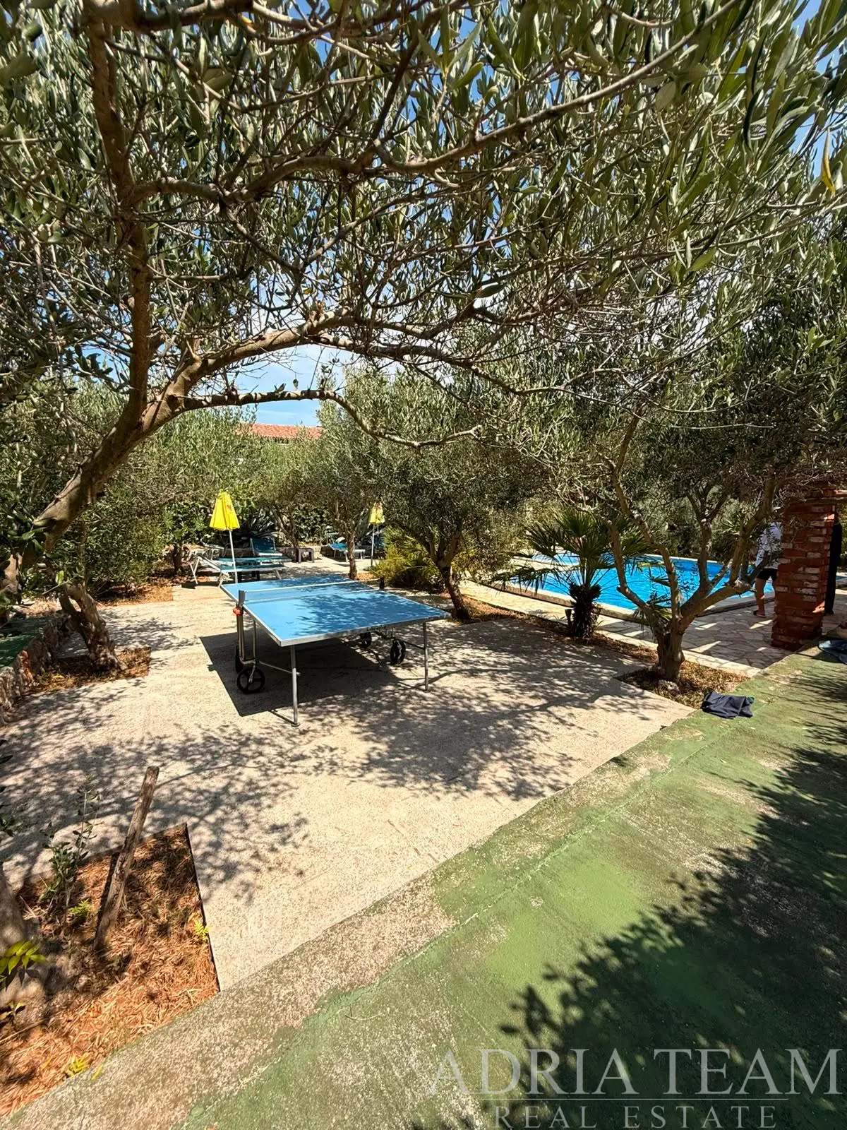 TWO STONE APARTMENT HOUSES WITH SWIMMING POOL – VIR