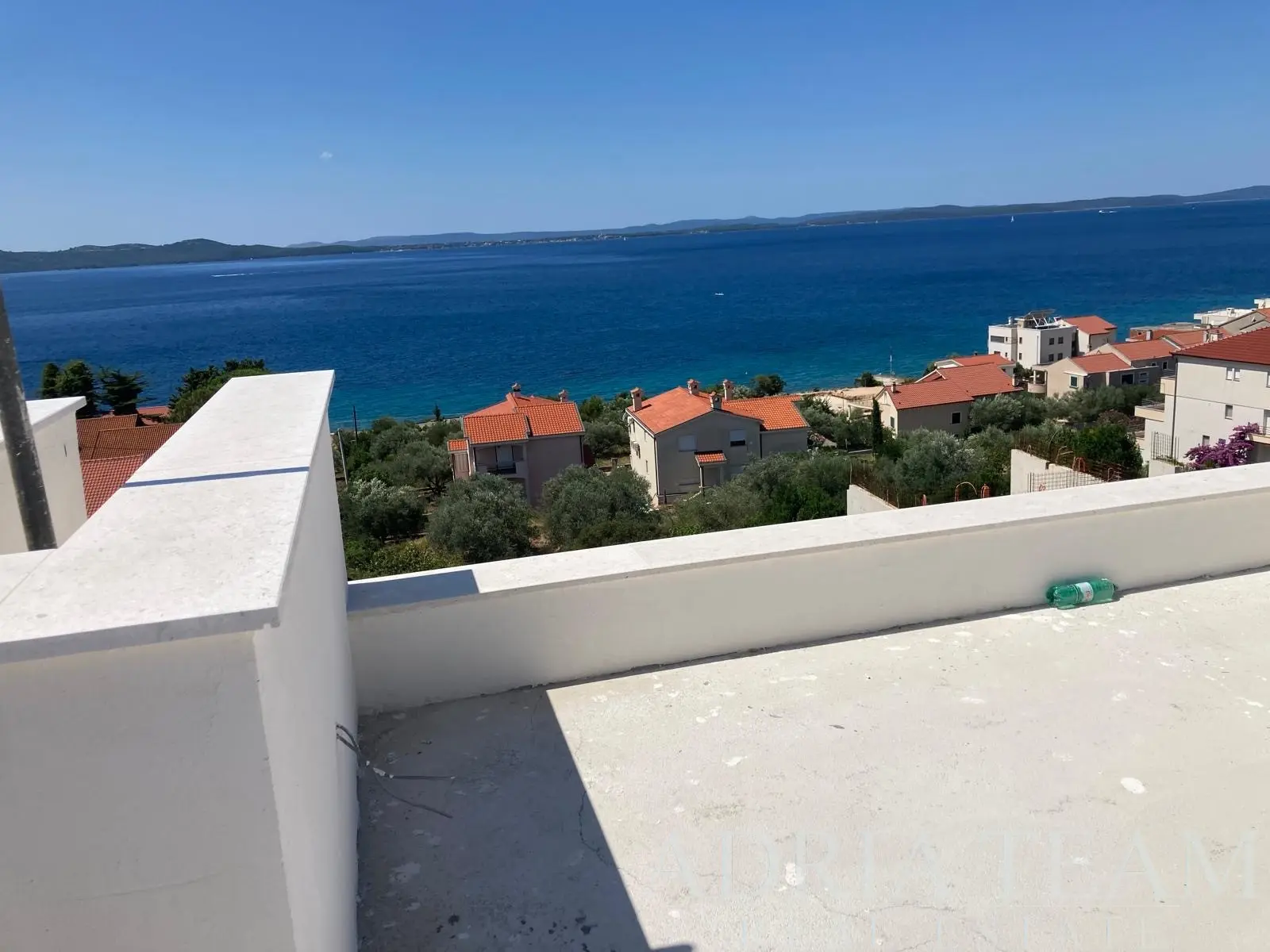 LUXURY FOUR-ROOM PENTHOUSE WITH PRIVATE LIFT, ROOFTOP TERRACES AND PANORAMIC SEA VIEW – KOŽINO
