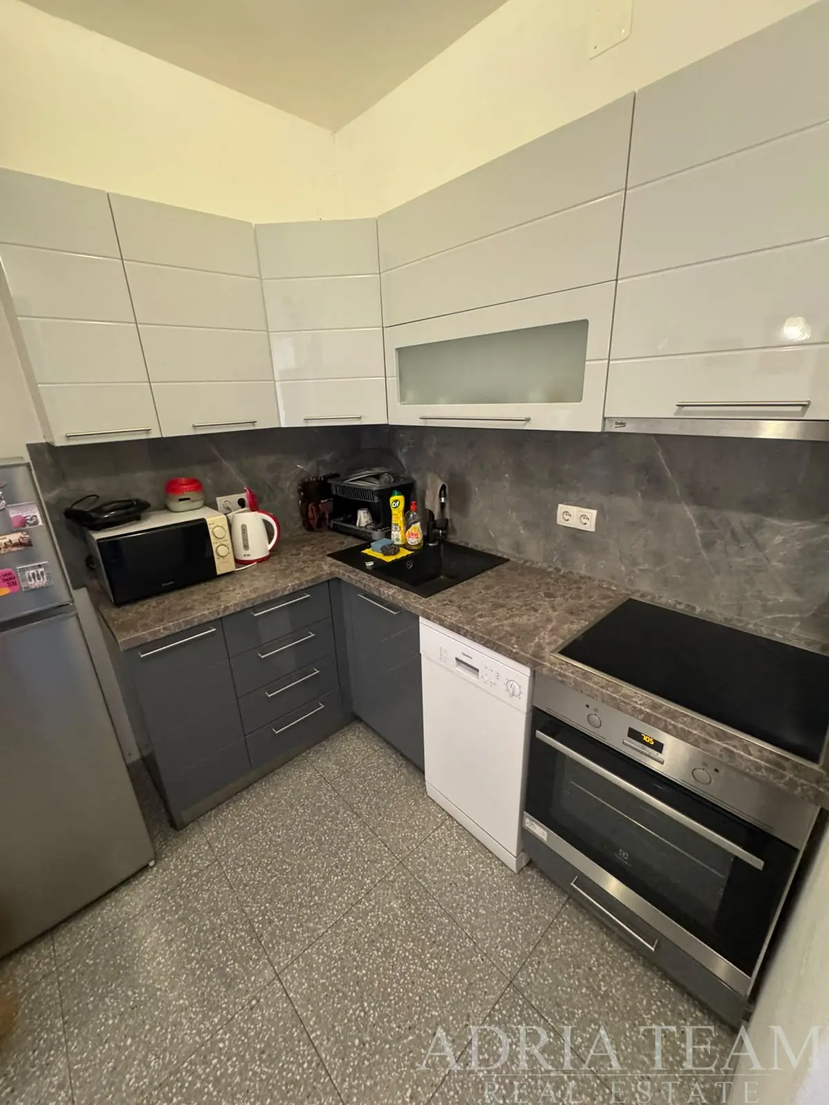 TWO-BEDROOM APARTMENT WITH PRIVATE GARDEN – VIR ISLAND