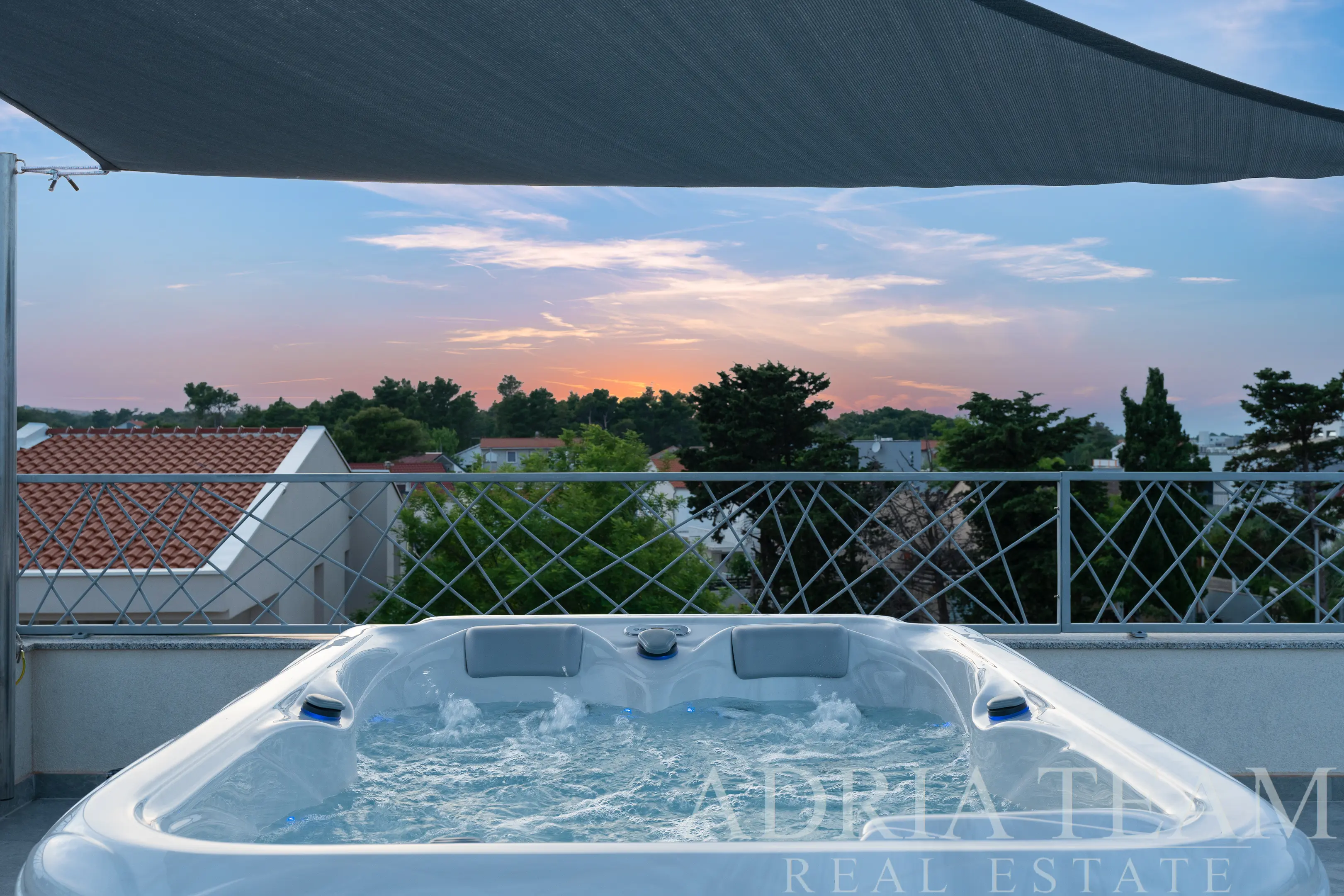 APARTMENT S4 WITH SPACIOUS TERRACES – VIR ISLAND