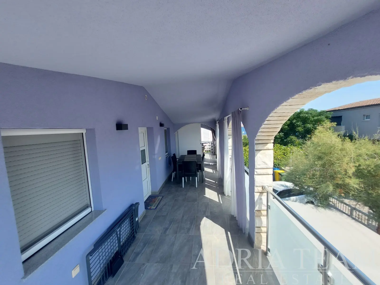 APARTMENT HOUSE WITH 4 APARTMENTS, 40 M FROM THE SEA – VIR ISLAND