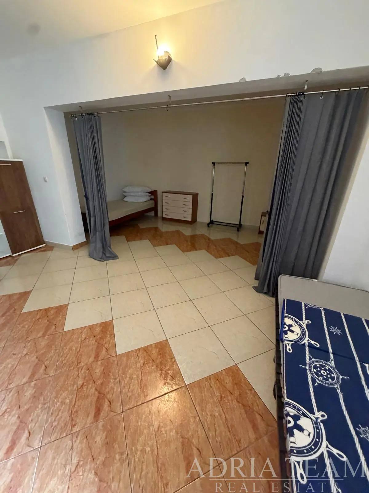 TWO GROUND-FLOOR APARTMENTS FOR RENOVATION – INVESTMENT OPPORTUNITY – PAG