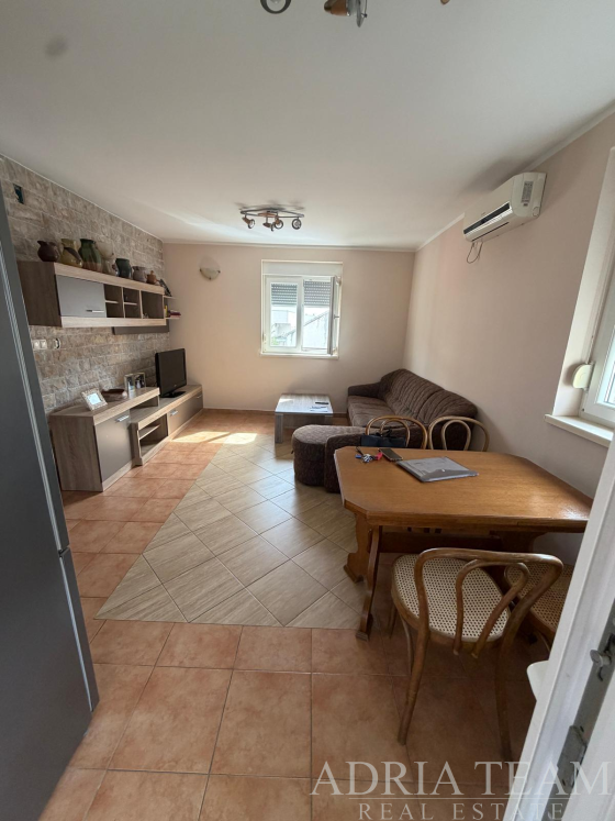 ONE-BEDROOM APARTMENT WITH GARAGE AND PARKING SPACE – ZADAR property for sale