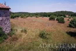 AGRICULTURAL LAND SUITABLE FOR TOURISM – NEAR ROVINJ (KANFANAR) property for sale