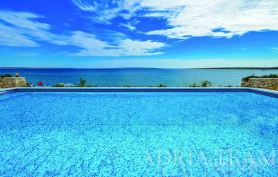LUXURY VILLA, 5 m FROM THE SEA – KOŠLJUN, PAG property for sale