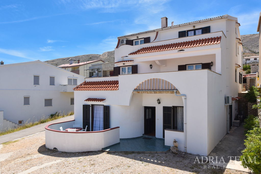 TWO-BEDROOM APARTMENT 80.47 m² – 150 M FROM THE SEA – PAG